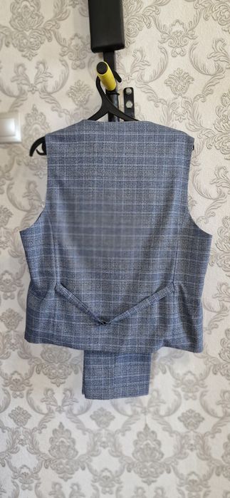 Продам мужскую тройку