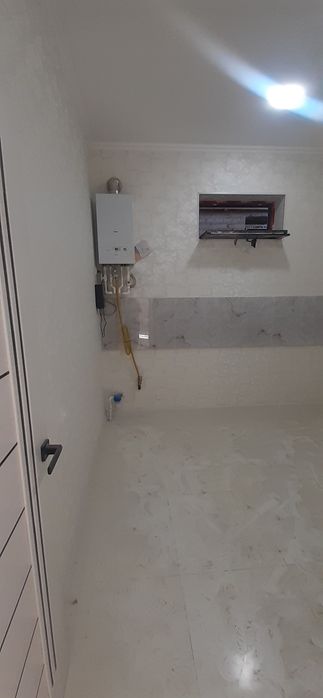 Продажа 2х комнатного    дома  риентир Азербайджанский центр