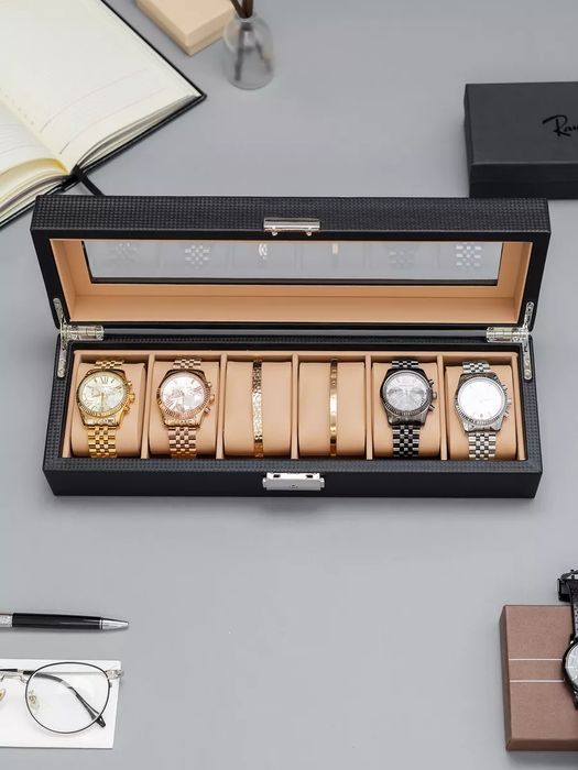 Шкатулка для часов и украшение