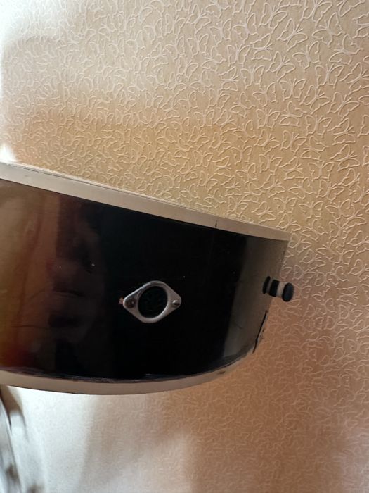 Акустична/електрическа китара