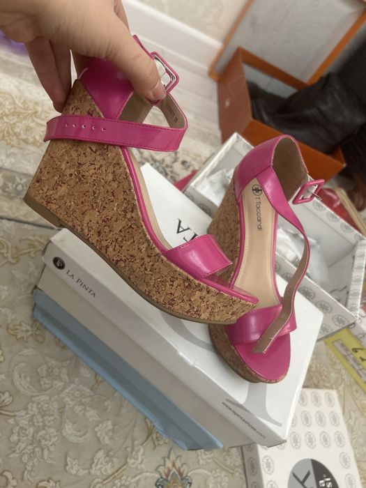 Босоножки на платформе, удобные