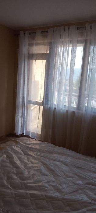 Дава се под наем Тристаен апартамент в Пловдив, Остромила - 85 кв.м за 484.5 € - Снимка #1