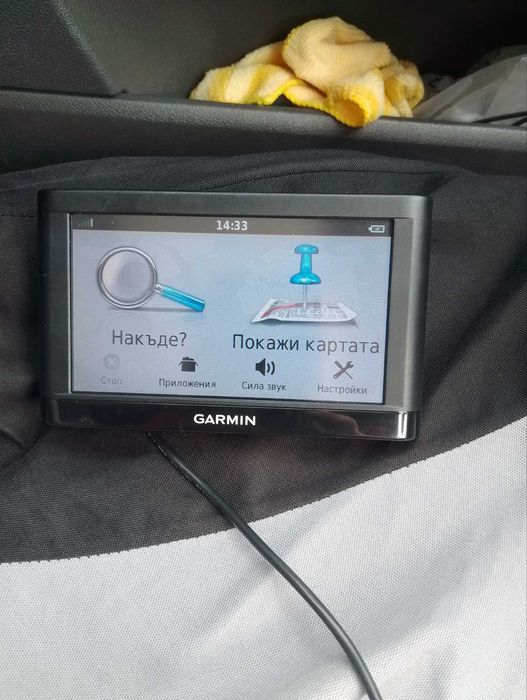 Продавам навигация за кола