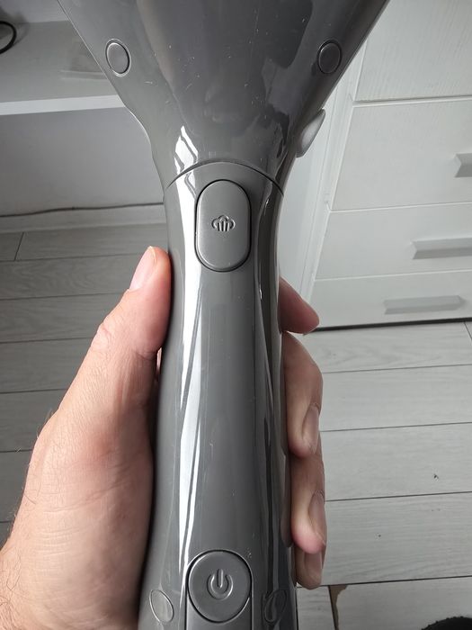 Apqrqt de călcat vertical Philips 7000