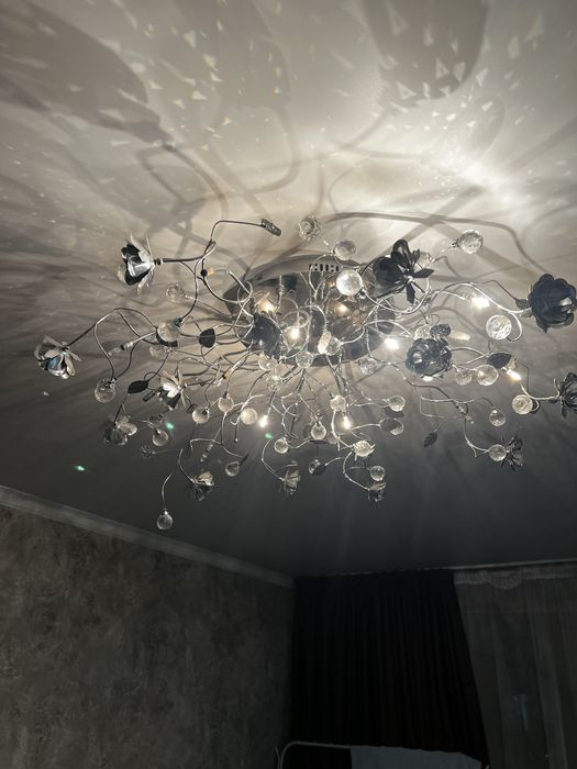 Люстры , 3 одиннаковых