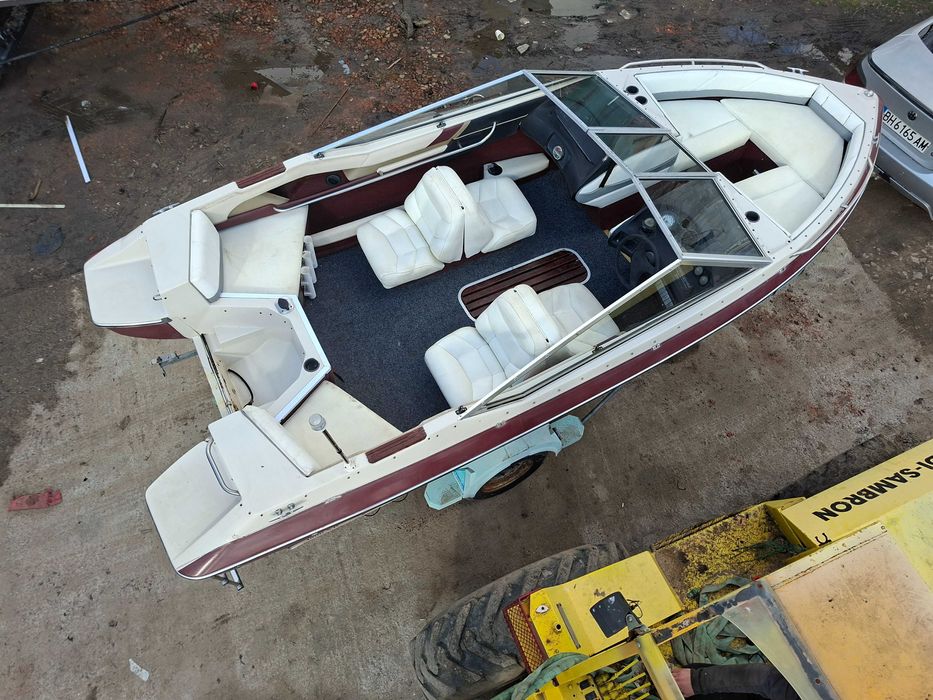 лодка Maxum 1800XR Bowrider