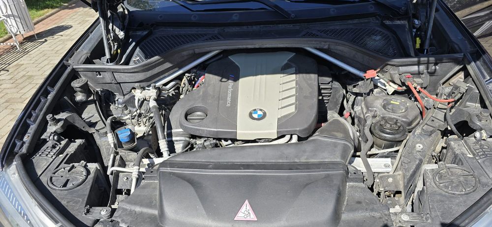 BMW X6 M50D full option