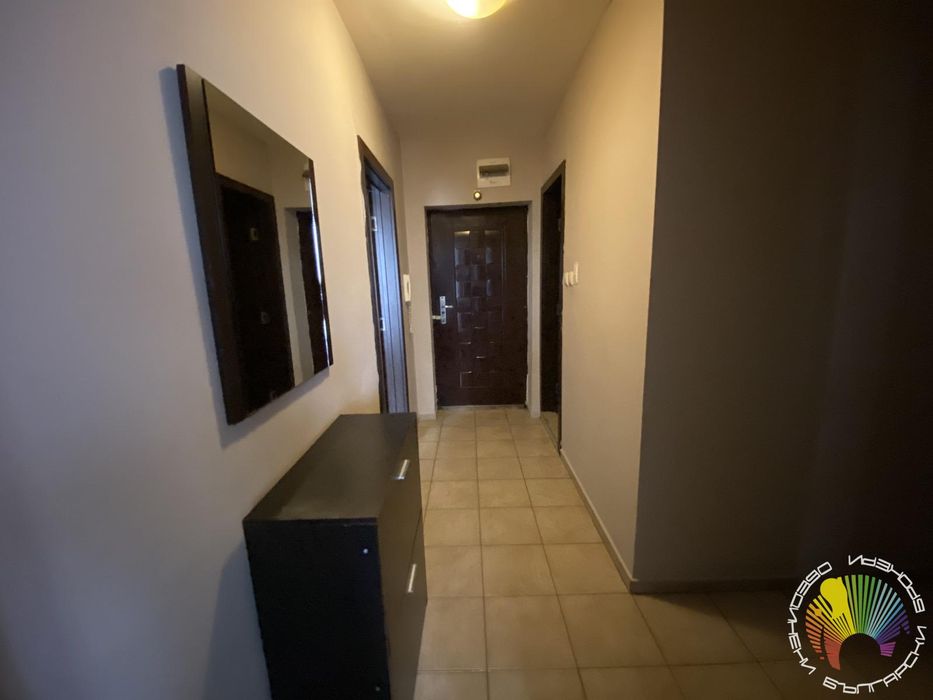 Дава се под наем Тристаен апартамент в Бургас, Славейков - 85 кв.м за 459 € - Снимка #4