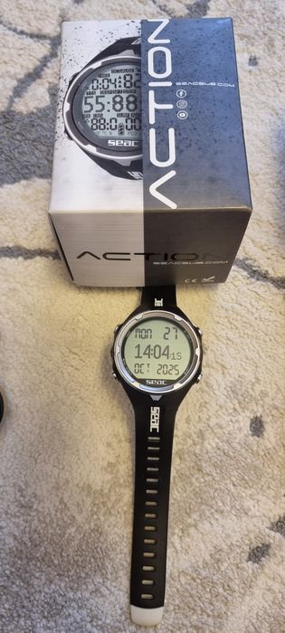 Garmin Fenix 6 sapphire , Seac action ,Huawei watch gt 3 elegant gold.