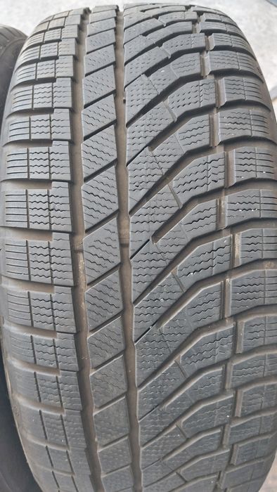 Зимни гуми 225/45/17 Falken Eurowinter 2 броя