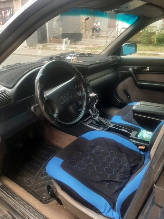 Продам Ауди 100 С4