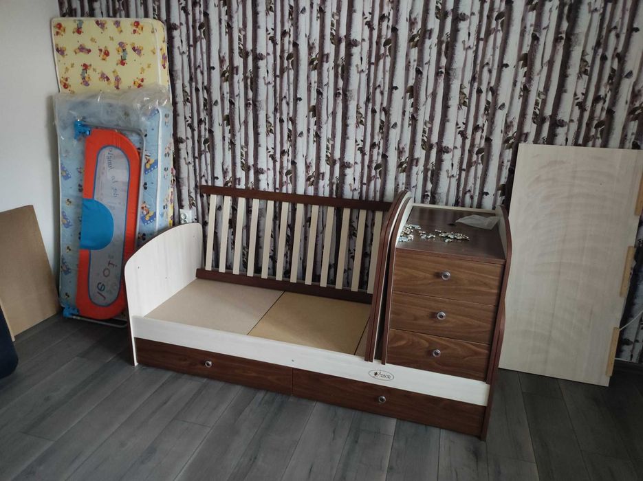 Трансформиращо детско легло