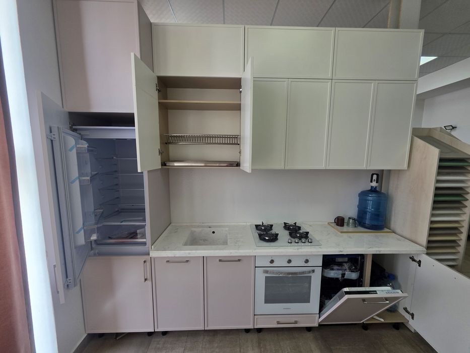 Кухонный гарнитур