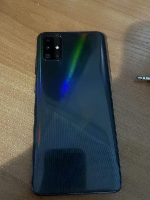 Samsung a51. 128гб
