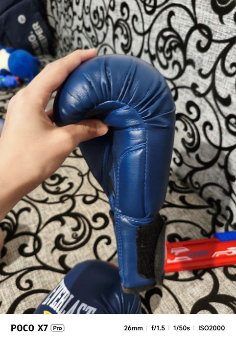 Перчатки Everlast