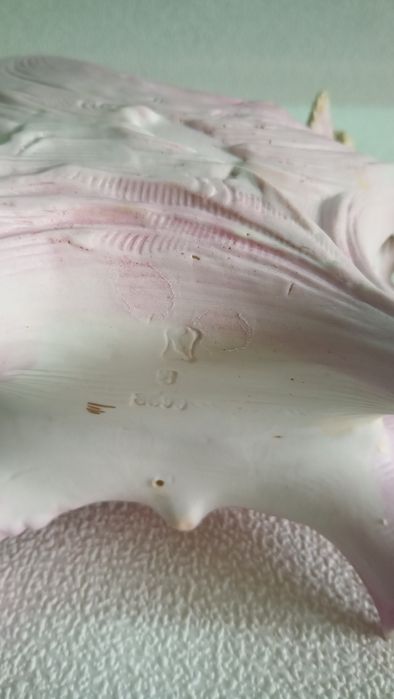 Продаются - антикварные, викторианские, парные  статуэтки  ангелов.