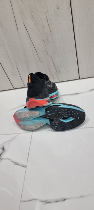 Маратонки Nike номер 45