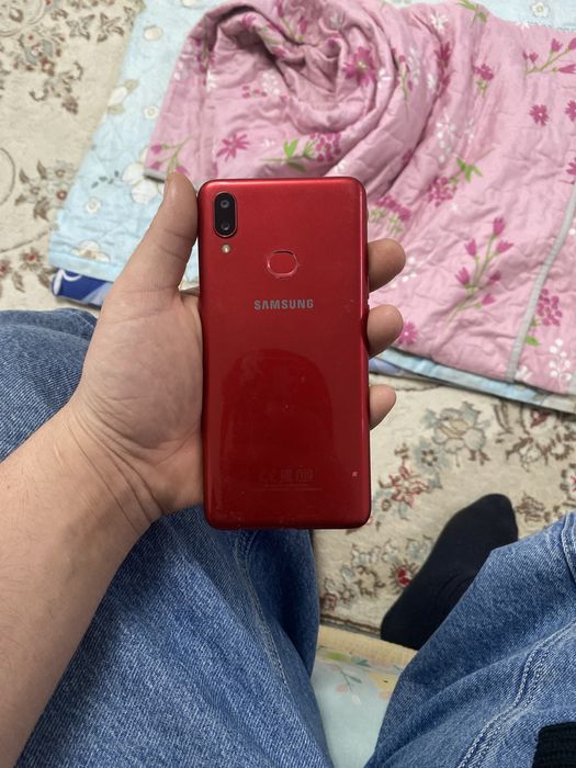 Самсунг а10s красный