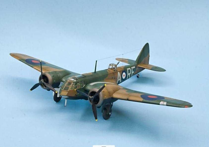 Сборная модель самолета Бристоль Бленхейм (ДЗИ, 1/72)