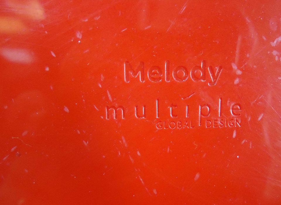 Кафемашина с гаранция 1 година NESCAFÉ® система Dolce Gusto Krups Melody.Red