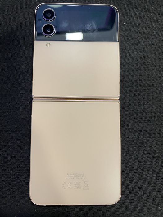 Samsung Z Flip 4 5 G 128 gb Id-ztq976