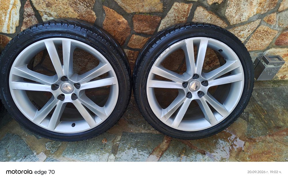 Оригинални 17" алуминиеви джанти 5x100 (Seat, VW, Skoda, Audi) + Гуми