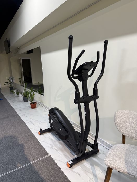 Эллиптический тренажер Genau Crosstrainer Deluxe V3
