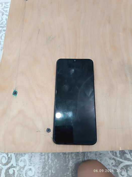 Samsung a23 в хорошем состояние