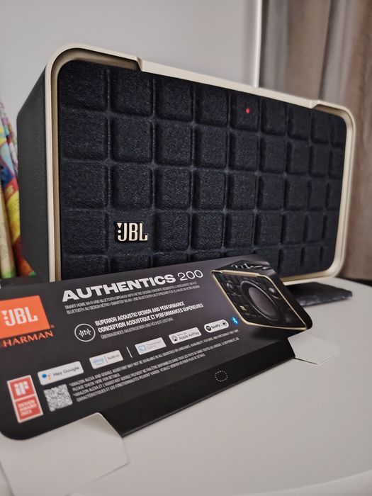 JBL authentics 200 nou