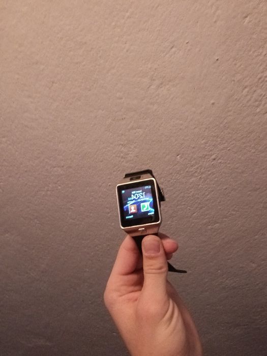 Продавам Смарт часовник
