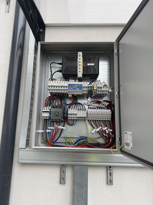 Electrician Autorizat