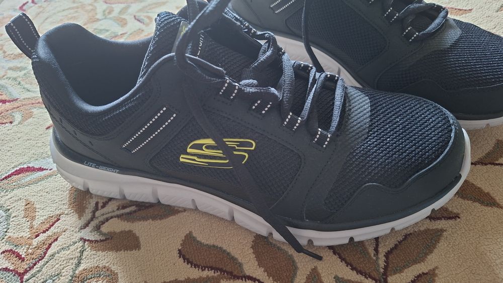 Кроссовки Skechers Lite-Weight Memory Foam