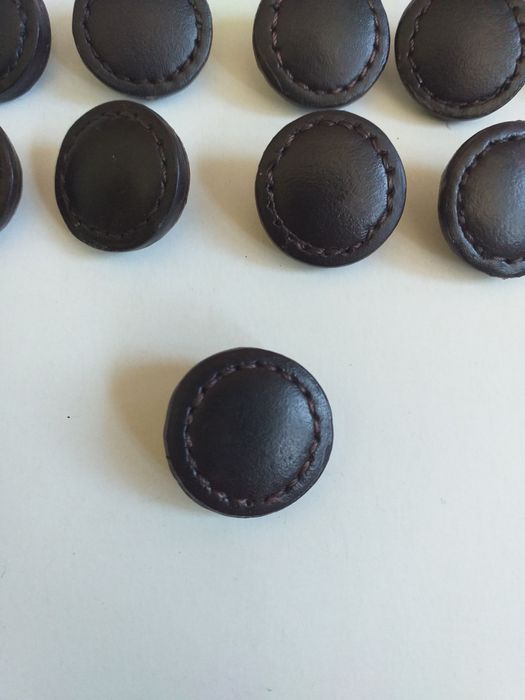 Копчета от ест.кожа 10 бр.