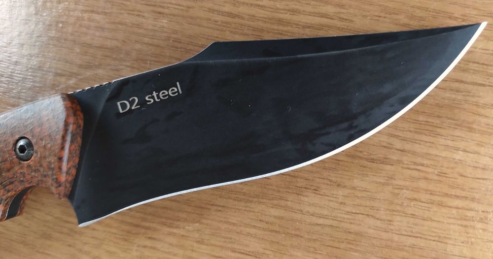 Ловен нож /ръчна изработка , стомана D2/