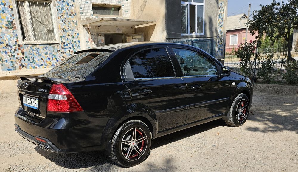 Продаётся Нексия 3 механика