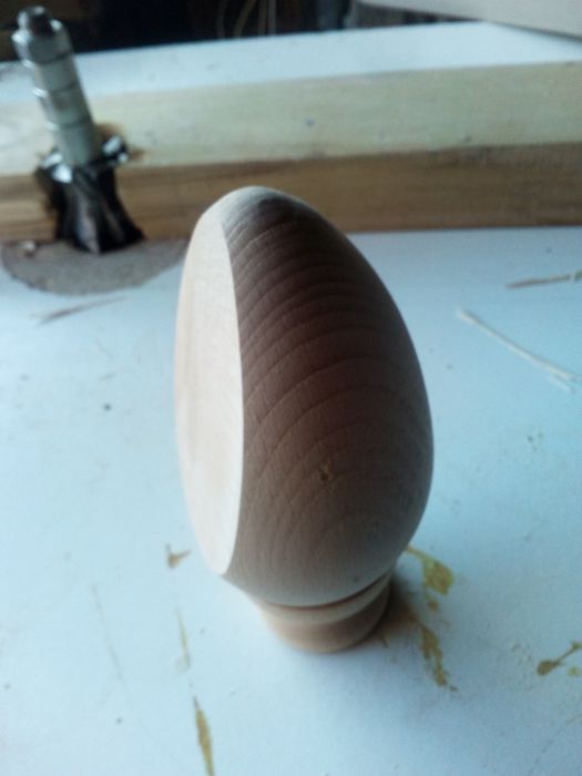 Дървени яйца от букова дървесин а