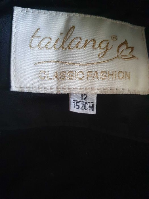 Зимний пуховик на девочку