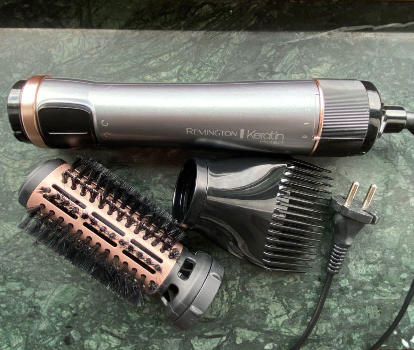 Фен-четка Remington с 2 накрайника – брашинг и обем