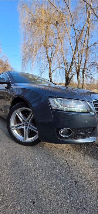 Audi A5 2011 2.0 TDI 177CP