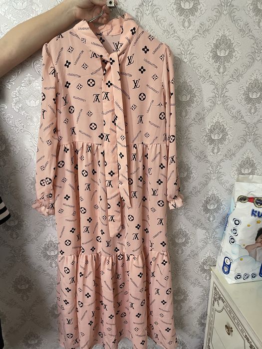 Женский одежда поседнвный