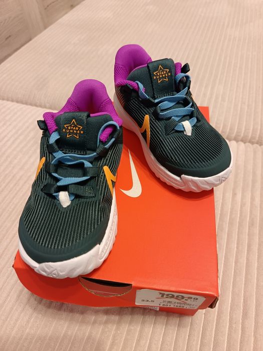adidasi nike noi marimea 22-23 pentru copii