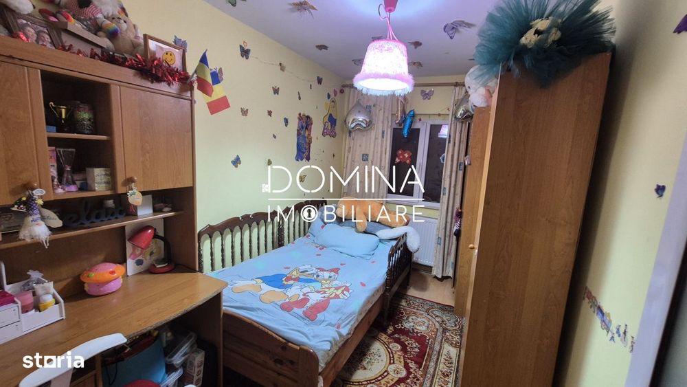 Vanzare apartament 3 camere, str. 9 Mai, vizavi de Shoping City Mall