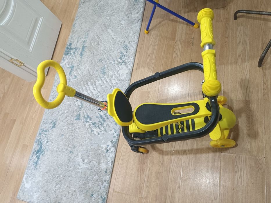 Продам самокат 3 в1