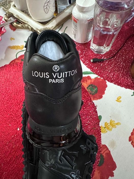 Louis Vuitton Run Away