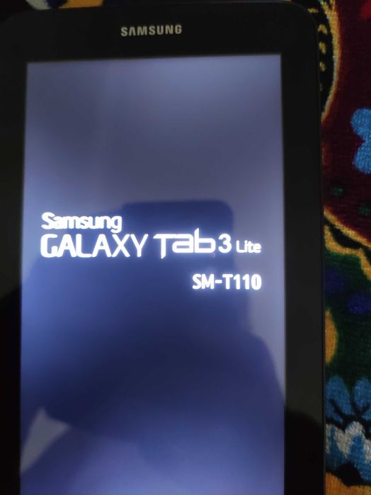 Планшет Samsung Galaxy Tab 3 Lite SM-T110