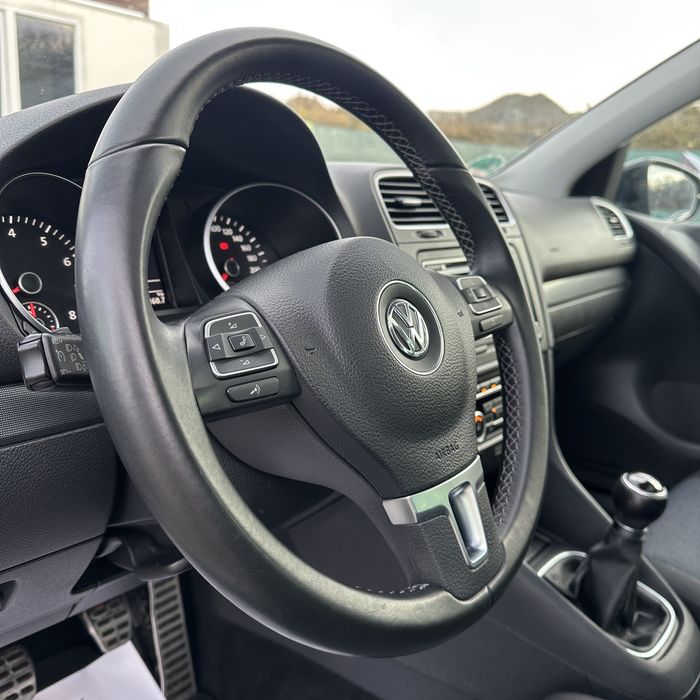 Volkswagen Golf 6 STYLE 2011 Benzină 133.000km | RATE/NUMERE/TRANSPORT