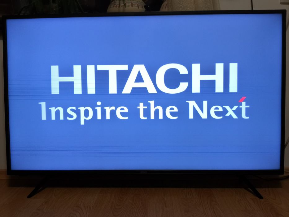 телевизор HITACHI