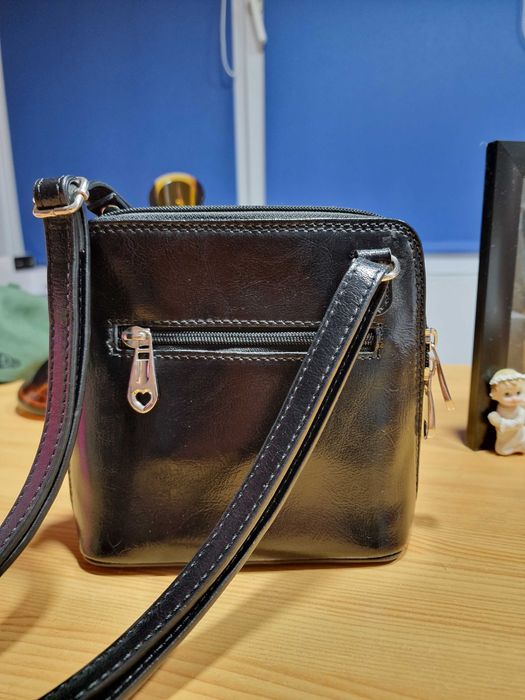 Geanta neagra casual din piele