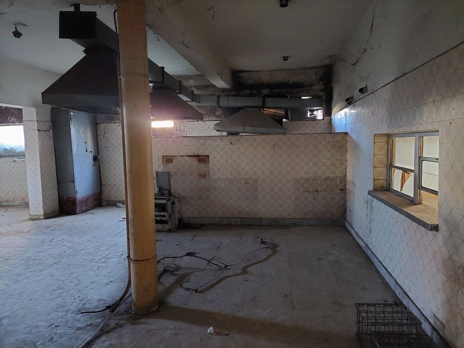 Продава се Магазин в Перник, Изток - 420 кв.м за 262 €/кв.м - Снимка #14