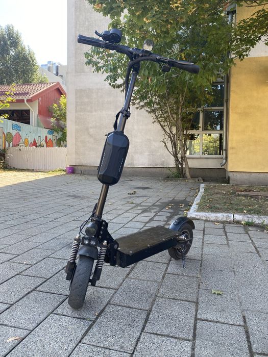 Trotineta Kult 77